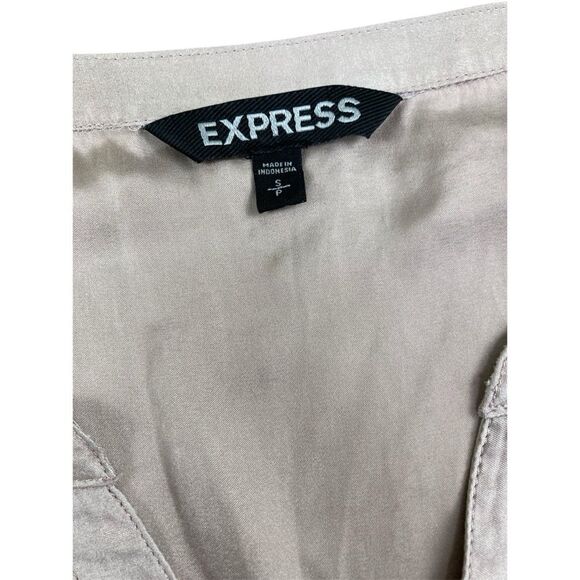 Express grey and pink 3/4th sleeve half button up v-neck shirt - Picture 3 of 3